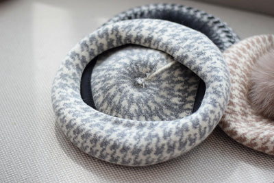 Women's Autumn And Winter Fox Fur Ball Knitted Octagonal Cap