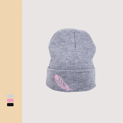 Men's And Women's Versatile Embroidered Feather Knit Hat